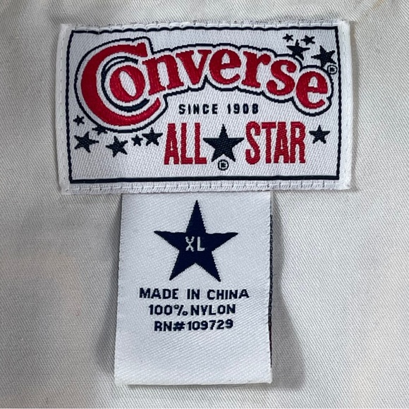 Converse size Xl white/cream half button varsity jacket with kangaroo pocket EUC - Picture 10 of 10